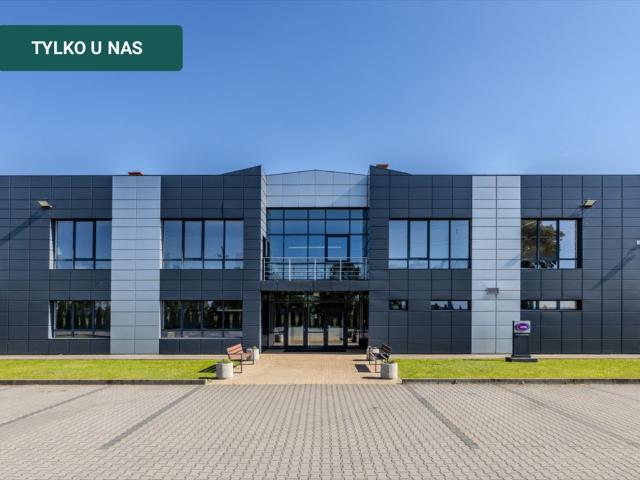 Nowoczesny obiekt 2631 m2 z halą i stacją diagnostyczną