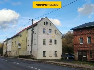 Ciche 3 pokojowe mieszkanie w odnowionej kamienicy