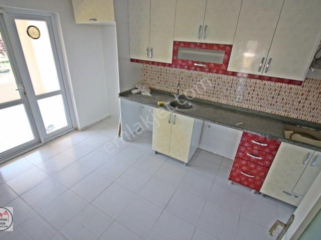 Gamze Emlak'tan Tandoğan'da E.banyolu^full Yapılı^park Cephe!