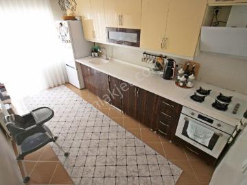 Gamze Emlak'tan Alsancak'ta Ara Kat^full Yapılı^135m² Kilerli!