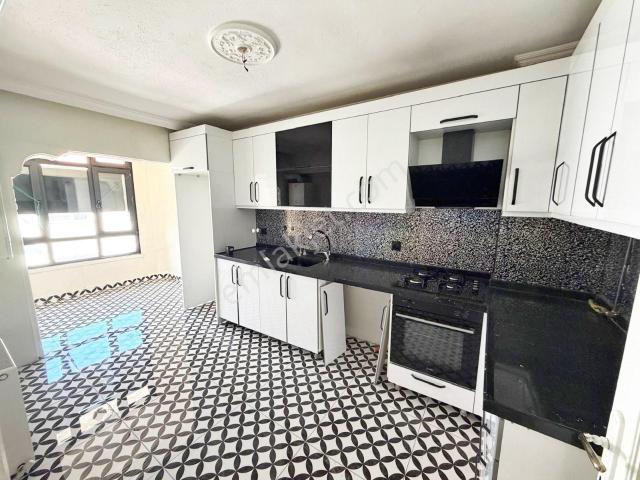 Gamze Emlak'tan Pınarbaşı'nda Katta 3+1^full+full Yapılı^125m²!