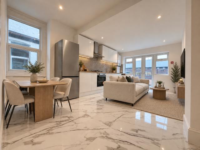 Gambole Road, Tooting SW17, 3 bed flat to rent, £3,000 pcm | PrimeLocation