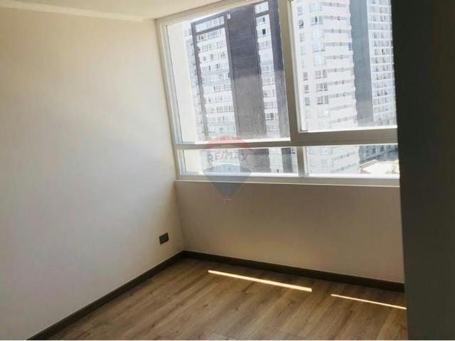 Gamero, 2 dorm, 2 baños, 1 est y bodega. 2 dormitorios por 95000. 00 en Independencia