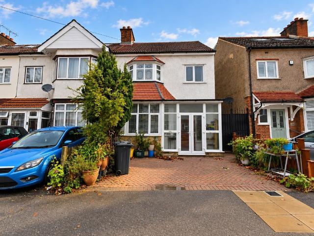 Gantshill Crescent, Ilford IG2, 3 bed semi detached house to rent, £2,300 pcm | PrimeLocation