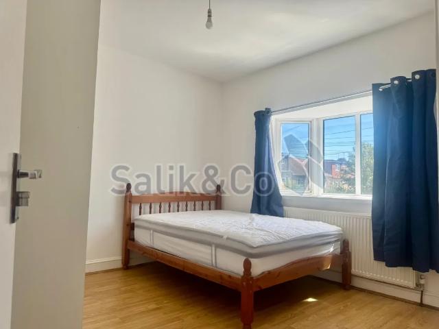 Gantshill Crescent, London IG2, 2 bed terraced house to rent, £1,700 pcm | PrimeLocation