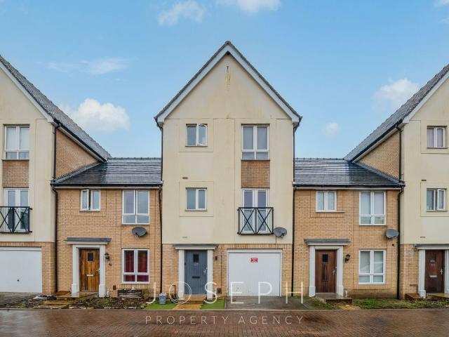 Ganymede Close, Ipswich IP1, 4 bed terraced house to rent, £1,625 pcm | PrimeLocation