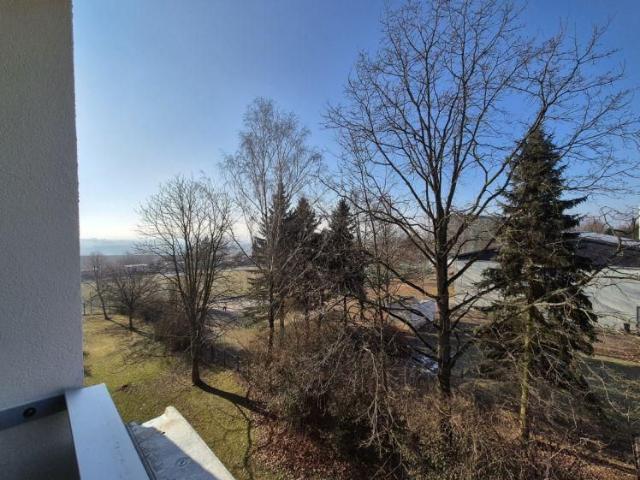Ganz neu saniert mit Aufzug schöner Ausblick