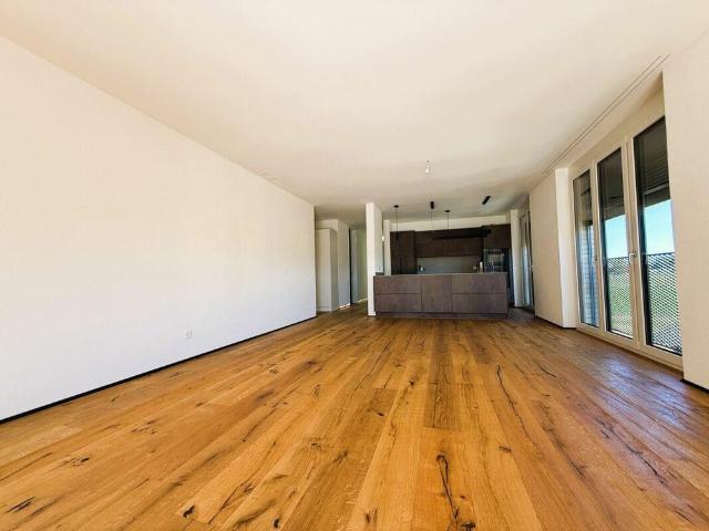 Ganz oben. Ganz frei. Ganz Zuhause exklusive 3.5 Zi. Attikawohnun.