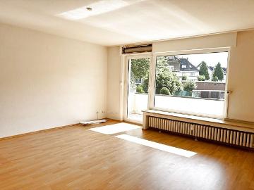 Ganz ruhig in KR Uerdingen: 4 Zimmer Wohnung mit großem Süd West Balkon im Grünen