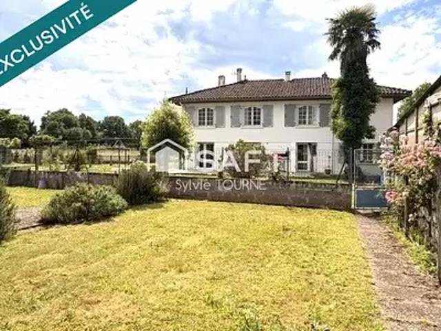 Gabarret 40310 Achat / Vente maison 9 pièces t9 balcon parking