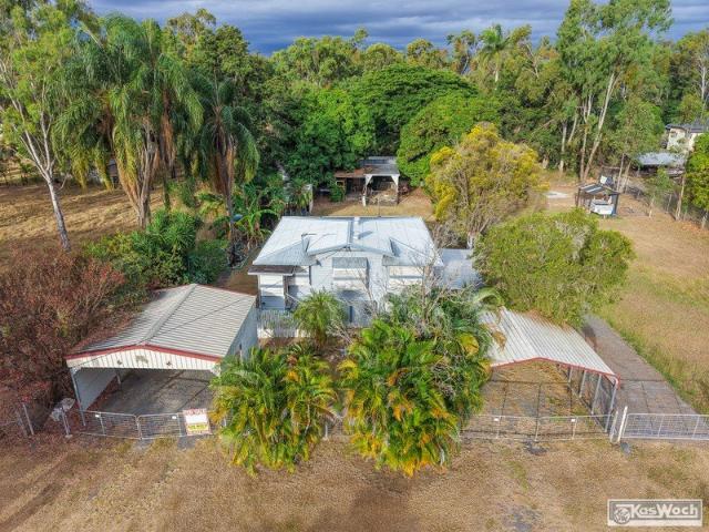 GABLE HOME! SHEDS! TOWN WATER! 1174m2 Allot. OFFERS OVER $380,000