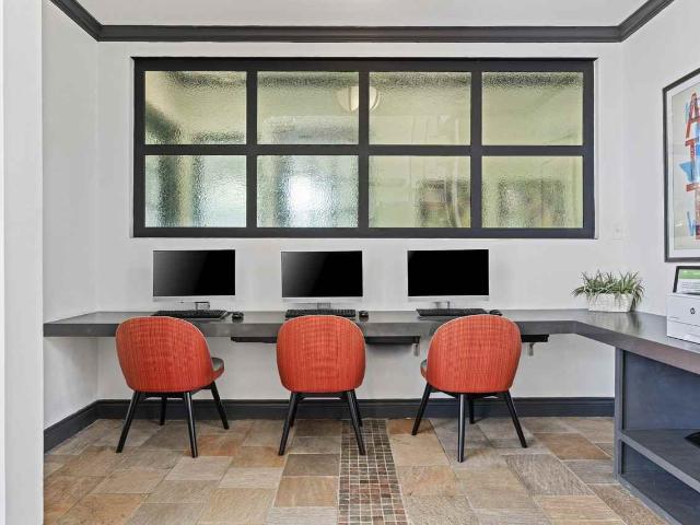 Gables Central Park Texas 1 Bedroom Apartment for Rent at 800 W 38th St, Austin, TX 78705 Triangle State
