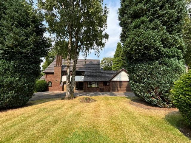 Squirrel Walk, Little Aston, B74 3AU, United Kingdom | 4 bed house for rent #133302942 | Rentberry