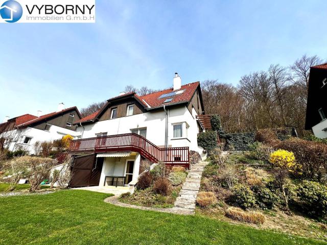 Gablitz top gepflegtes Reihenhaus mit großer Süd Terrasse und schönem Garten
