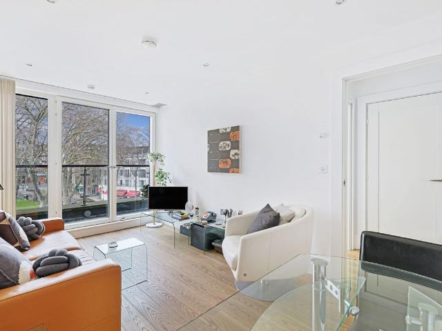 Gabriel House, 26 Islington Green N1, 1 bed flat to rent, £2,750 pcm | PrimeLocation