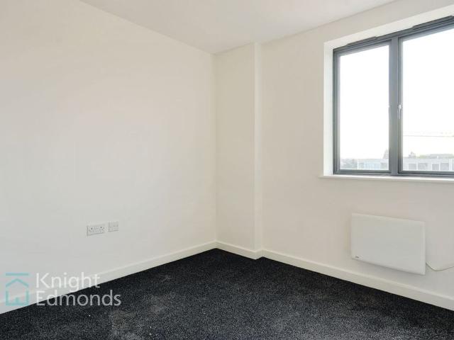 Gabriels Hill, Maidstone ME15, 1 bed flat to rent, £995 pcm | PrimeLocation