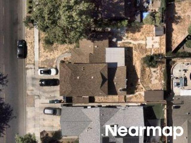 Gadsden Ave