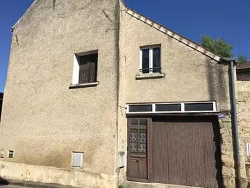Gaillon sur Montcient 78250 Location appartement 2 pièces t2 au dernier étage cave