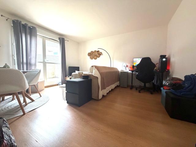 GAILLON 2 PIECES 47,10 M2