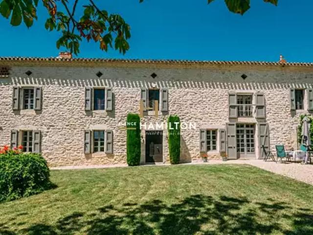 Gaillac 81600 Achat / Vente appartement 9 pièces t9 piscine terrasse
