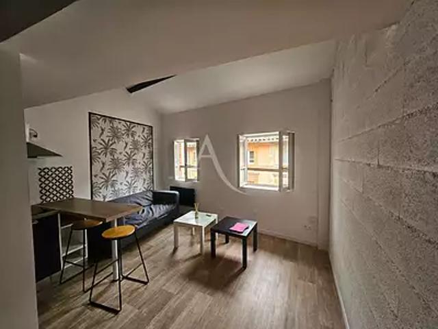 Gaillac 81600 Location appartement 2 pièces t2 au dernier étage