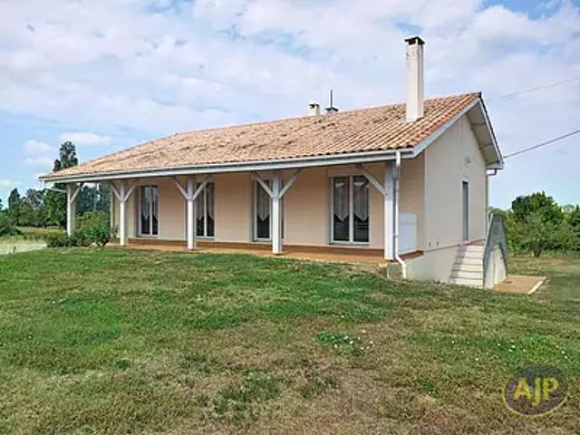 Gaillan en Médoc 33340 Achat / Vente maison 4 pièces t4 au dernier étage terrasse