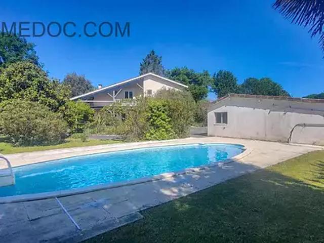 Gaillan en Médoc 33340 Achat / Vente maison 5 pièces t5 au dernier étage piscine