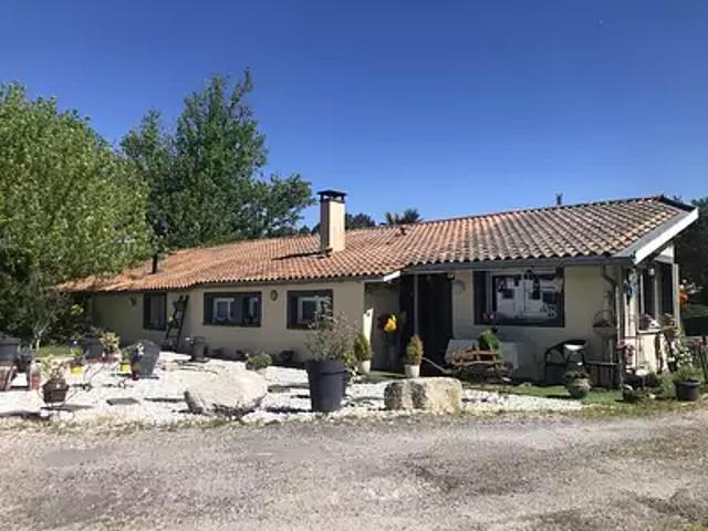 Gaillan en Médoc 33340 Achat / Vente maison 5 pièces t5 parking