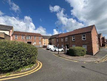 Gainsborough Court, Bishop Auckland DL14, 2 bed flat to rent, £520 pcm | PrimeLocation