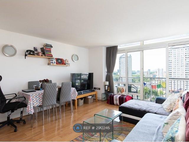 Gainsborough House, London E14, 1 bed flat to rent, £2,145 pcm | PrimeLocation