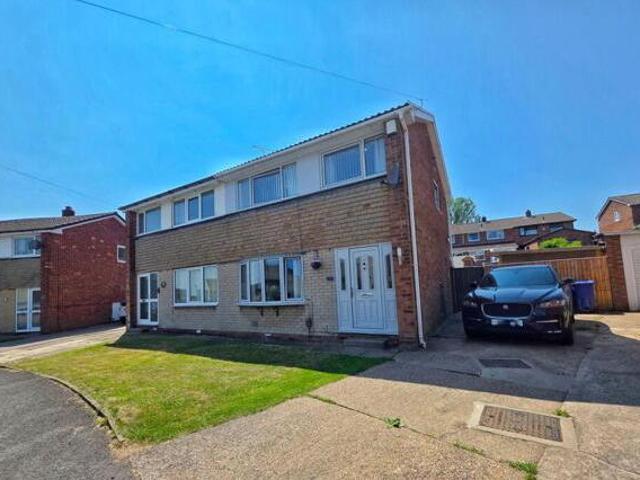 Gainsborough Way, Monk Bretton, 3 Bedroom Semi detached
