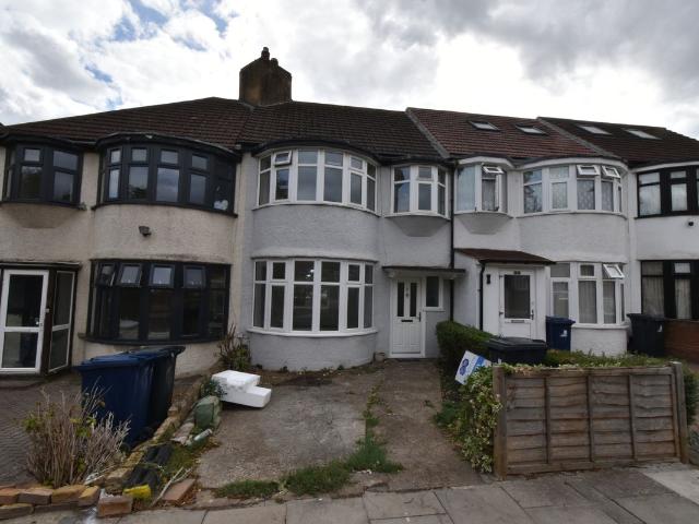 Gainsboro Gardens UB6, 3 bed terraced house to rent, £2,450 pcm | PrimeLocation