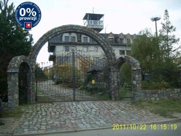 Unikalny dom z pensjonatem, wieża widokowa, 4000 m²