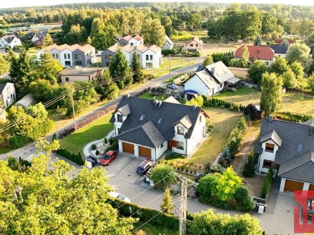 Przestronny dom 137 m² z garażem i fotowoltaiką
