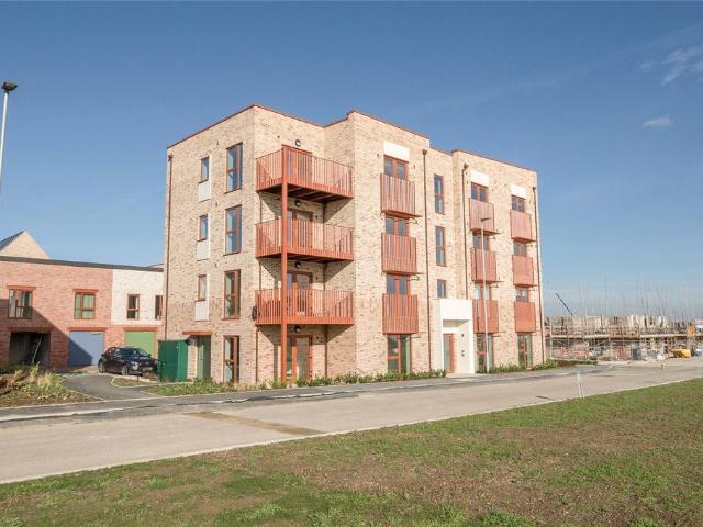 Galton Road, Cambridge 2 bed apartment to rent £1,850 pcm £427 pw