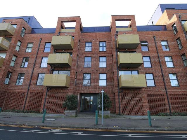 Gala Court, Erith High Street, Erith DA8, 1 bed flat to rent, £1,400 pcm | PrimeLocation