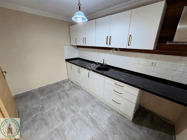 Galata,dan Söke Konak Mah,de 108 M² 3+1 Müstakil 2 Katlı Ev