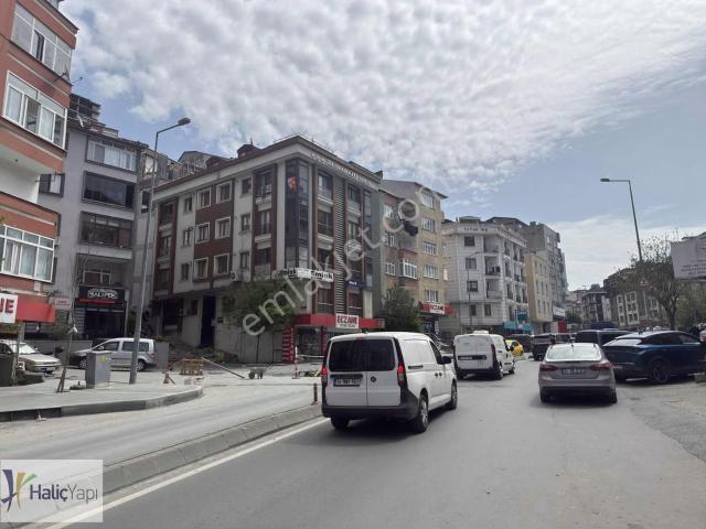Galata Deresi Caddesinde Kiralık 2+1 Daire