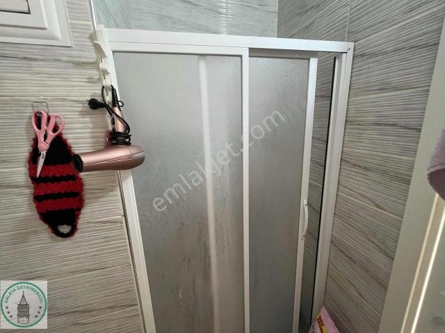 Galata'dan 1+1 Eşyalı Satılık Daire