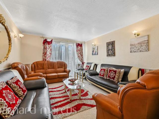 Gale Close, Mitcham