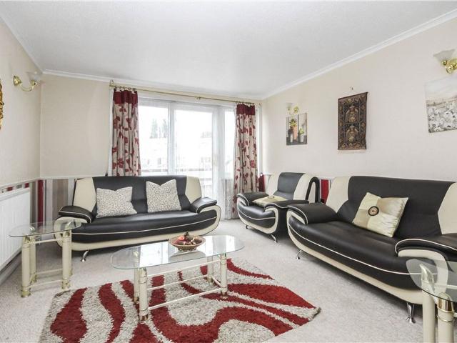 Gale Close, Mitcham, CR4 3QJ