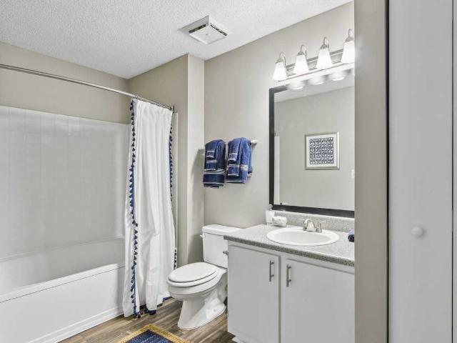 Galleria Park Apartments 2 Bedroom Apartment for Rent at 100 Robins West Pkwy, Warner Robins, GA 31088