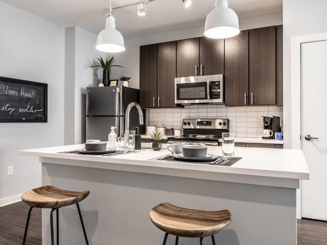 Gallerie Apartments 2 Bedroom Apartment for Rent at 2705 Mcgee Trfy, Kansas City, MO 64108 Union Hill