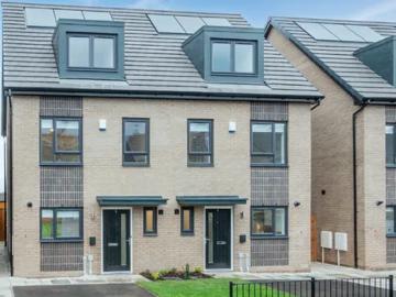 gallowway drive, Manchester, M12 5QS, United Kingdom | 3 bed house for rent #136165254 | Rentberry