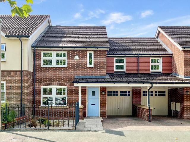 Galloway Green, Congelton CW12, 3 bed semi detached house to rent, £1,295 pcm | PrimeLocation