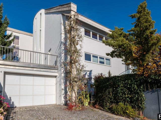 GALLNEUKIRCHEN: Großes Traumhaus mit eleganter Architektur