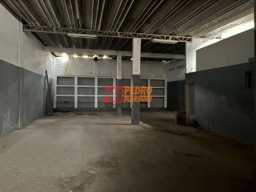 Praça Antônio de Oliveira Marques - Garagem