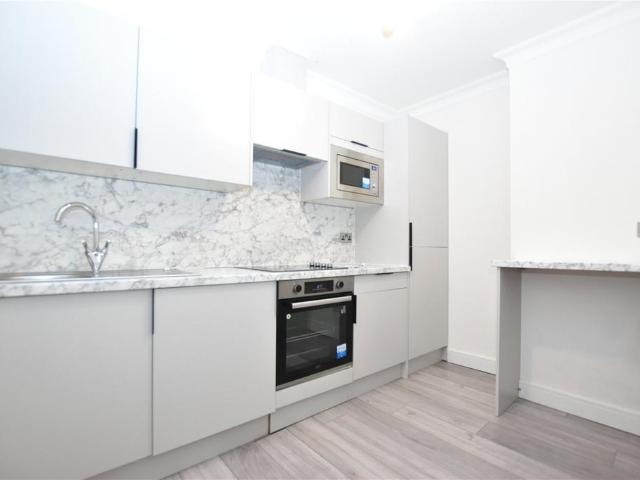 Galpin's Road, London, CR7 6EY, United Kingdom | Studio apartment for rent #137305636 | Rentberry
