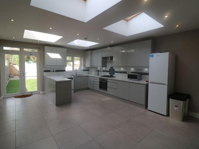 Galpins Road, Thornton Heath CR7, 4 bed terraced house to rent, £2,700 pcm | PrimeLocation