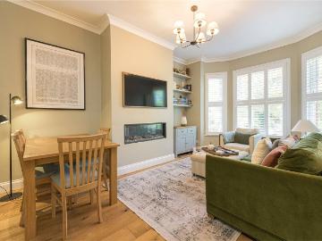 Gap Road, Wimbledon, London SW19, 3 bed flat to rent, £2,750 pcm | PrimeLocation